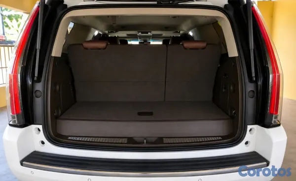 jeepetas y camionetas - Chevy Tahoe Premier- Impecable!!! 5