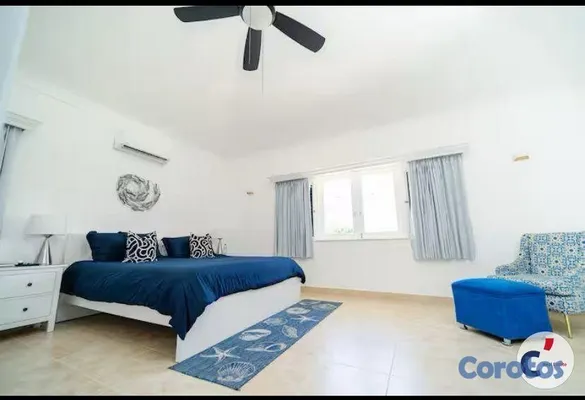 casas - Gran Villa con Piscina, de 3 Habitaciones, Amuebla 12