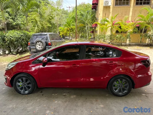carros - Kia Rio LX 2016  7