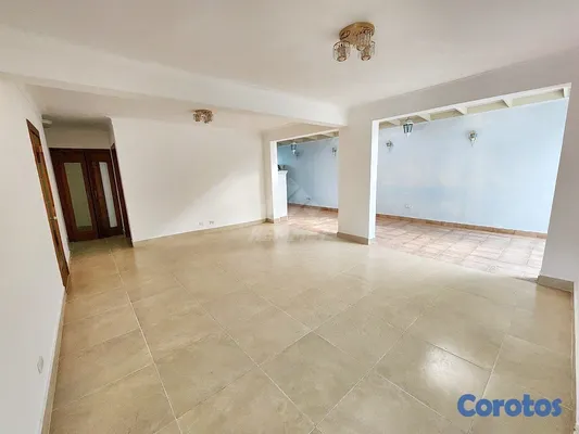 apartamentos - PRIMER PISO PLANTA FULL Y TERRAZA PROXIMO LAS DIAN 9
