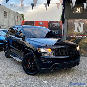 JEEP GRAND CHEROKEE LAREDO 4X4 2018