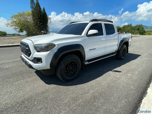 jeepetas y camionetas - TOYOTA TACOMA 2018 NUEVA  5