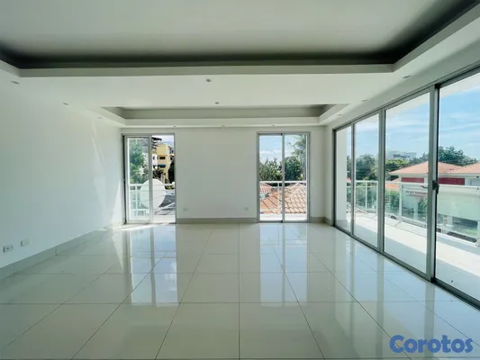 apartamentos - Apartamento en venta (247mts) 3 habitaciones y 2 balcones  6