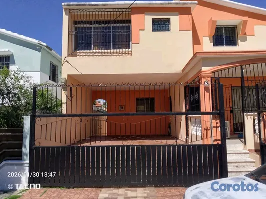 casas - 🏡 Casa en venta de 3 niveles, 240 m2 - RD$14,000,000  9
