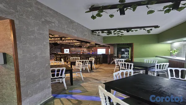 oficinas y locales comerciales - alquilo local comercial en gazcue 3