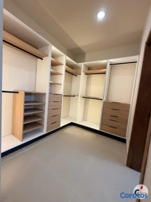 casas - En Alquiler Espaciosa Villa de 4 Habitaciones más  10