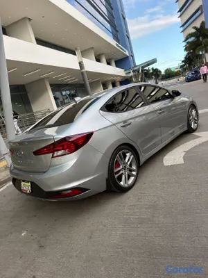 carros - Hyundai Elantra SE 2020 3