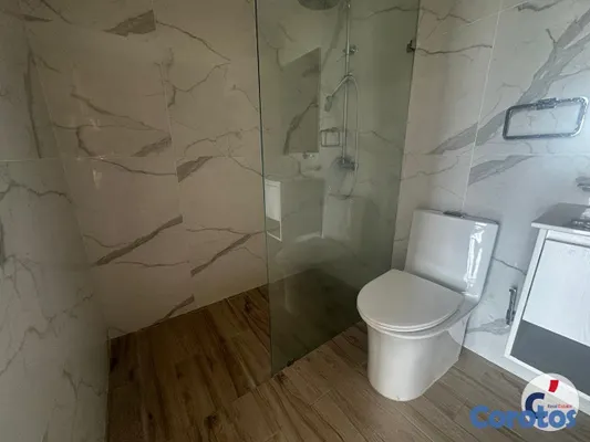 apartamentos - Amplio apartamento con estudio en el sector Pianti 5