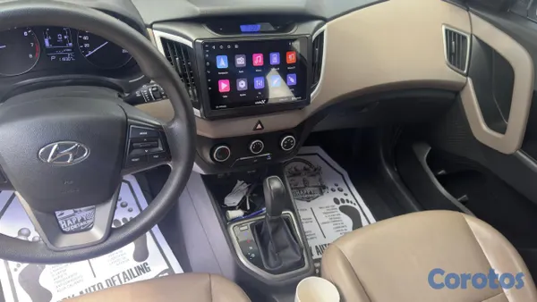 jeepetas y camionetas - Vendo Hyundai cantus en excelentes condiciones 3