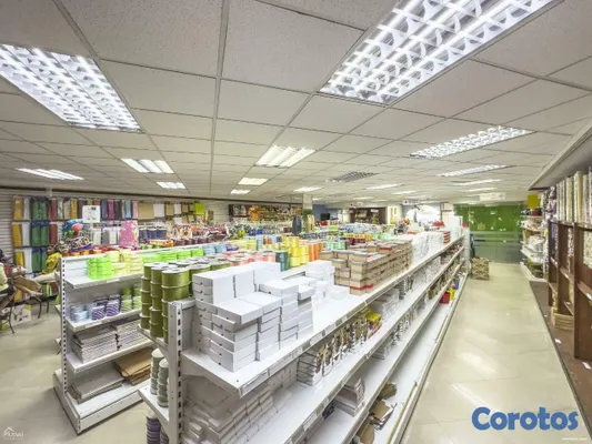 oficinas y locales comerciales - Edificio en venta.  10