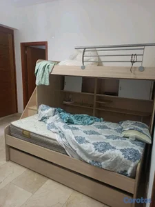 camarote triple 

tamaño: twin, full y twin con colchones memory