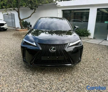 lexus ux 250h 2024
