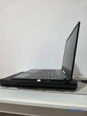 computadoras y laptops - MSI Katana 15 B13VGK — Intel Core i7 de 13ª genera 4