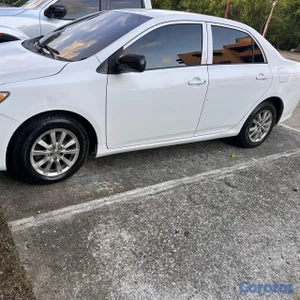 vendo Toyota Corolla 