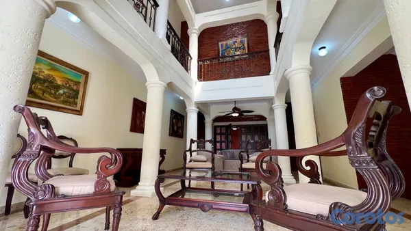 casas - Casa en venta de 3 habitaciones con piscina en Altos de Arroyo Hondo III 4