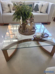 Mesa de centro en roble 