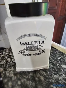 Frasco para Galletas o adorno para cocina en cerámica 