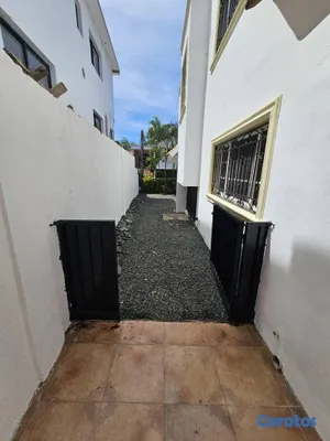 casas - Casa de 3 habitaciones en alquiler en Isabel Villa 19