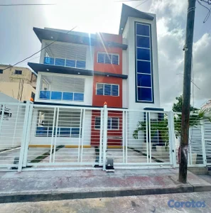 Residencial Caminos del Sol | Apartamento con Gazebo y Área Común