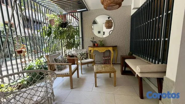 casas - Casa de 3 habitaciones 2 baños en venta en Ensanch 4