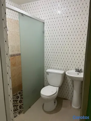 casas - Renta - Alquiler Excelente Casa en San Cristóbal 13