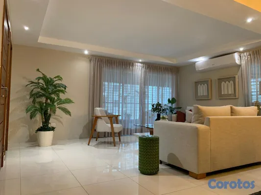 apartamentos - Se Alquila en Evaristo Morales Apartamento amuebla 7