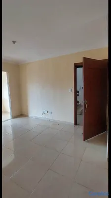 apartamentos - alquilo apartamento en san Isidro labrador 
detrás del bravo  4