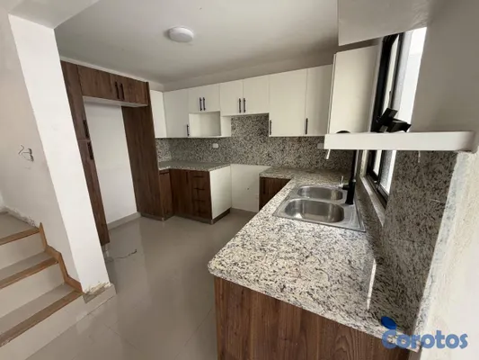 casas - Casa de 3 habitaciones en venta en Mirador del Oes 8