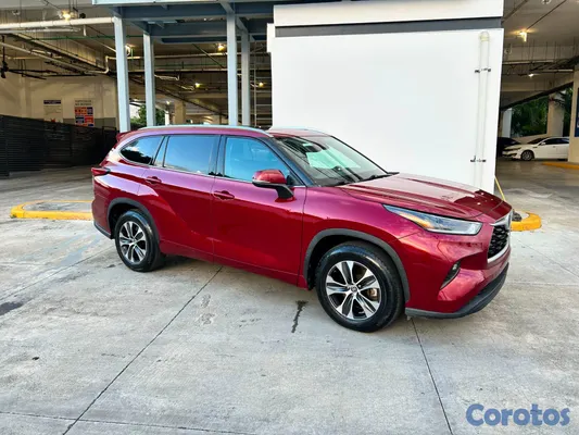 jeepetas y camionetas - TOYOTA HIGHLANDER XLE ,AÑO 2021, 3 FILAS DE ASIENT 4