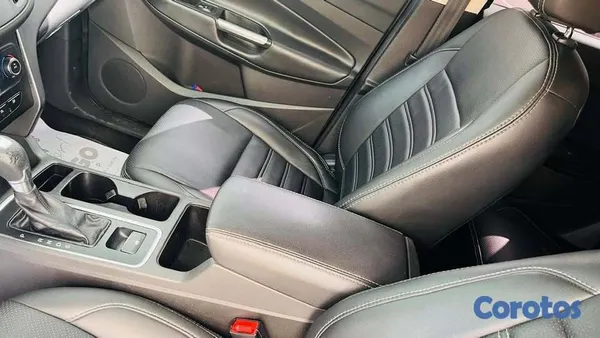 jeepetas y camionetas - Ford Escape SE EcoBoost 2017 Negra – Piel – Excele 8