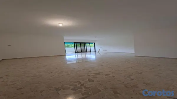 apartamentos - Venta de clásico apartamento en la Av. Anacaona 4