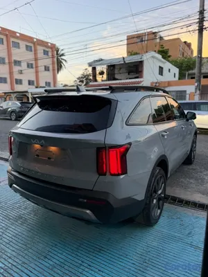 jeepetas y camionetas - 2022 Kia Sorento X-Line SX Prestige
 4