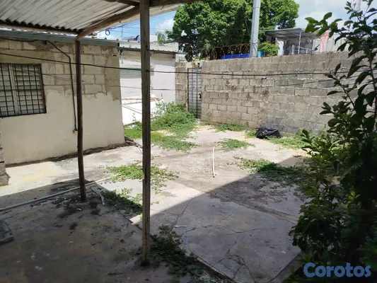 casas - 3por1: Casa, local y patio a USD99,000 una inversi 8