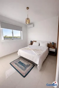 Townhouse en Alquiler Amueblado de 3 HABs en Paseo