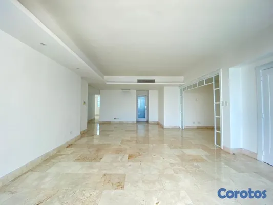 apartamentos - vista al mar piso 19 apto en oportunidad en US 355,000 4