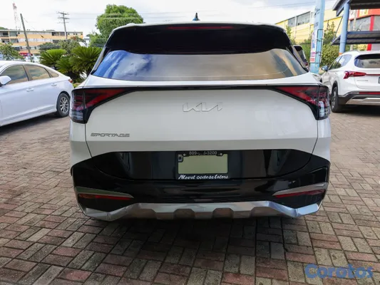 jeepetas y camionetas - kia sportage 2023 4