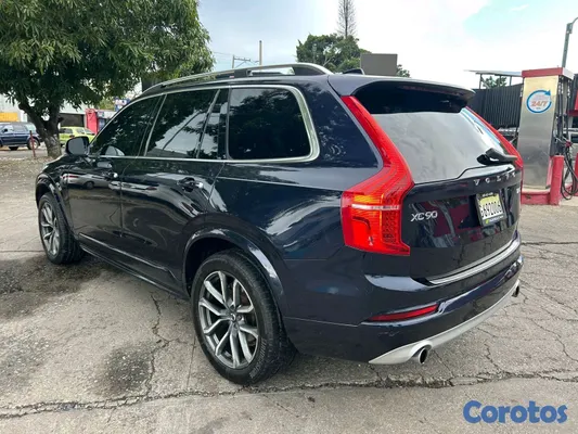 jeepetas y camionetas - volvo xc 90 2019 momentun 2