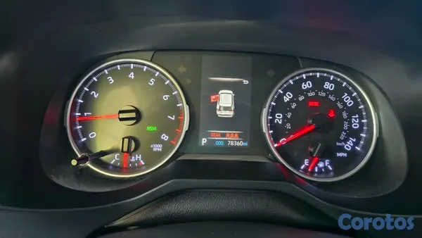 jeepetas y camionetas - 1,600,000 es la XLE PRIMIUN  2019 4
