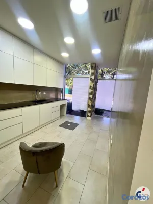 apartamentos - NEWLY RENOVATED COMMERCIAL SPACE FOR RENT IN PUNTA 18