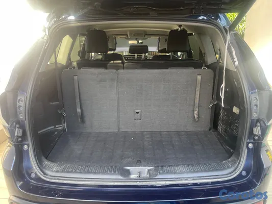jeepetas y camionetas - Se vende Toyota Highlander 2016 9