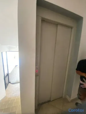 apartamentos - Apartamento de 3 habitaciones en venta en Los Rest 5