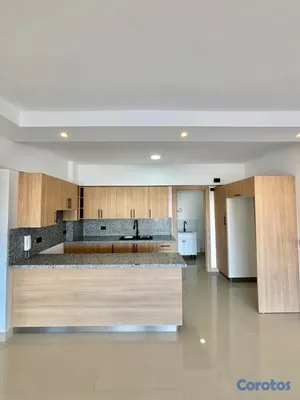 apartamentos - alquiló los Resturadores dos habitaciones 2.5 baños dos parqueos balcón tercer  3
