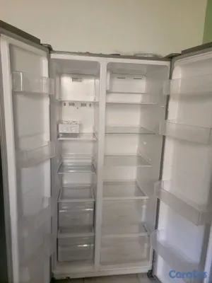 electrodomesticos - Nevera de dos puertas Frigidaire. 7