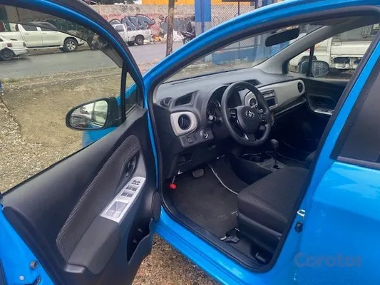 carros - Toyota, Vitz, 2020 5