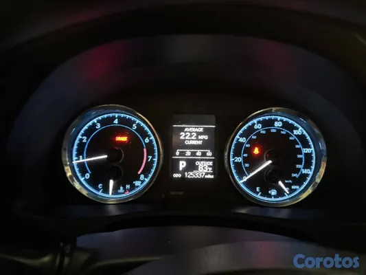 carros - Toyota Corolla LE 2017 automático — RD$700,000 neg 5