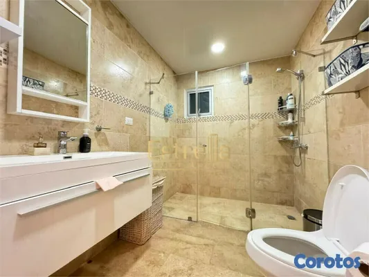 apartamentos - Apartamento en venta (254mts2) de 3 habitaciones ubicado en Los Cacicazgos 9