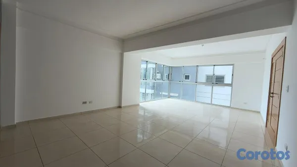 apartamentos - Alquilo apartamento en Evaristo Morales, estratégi 2