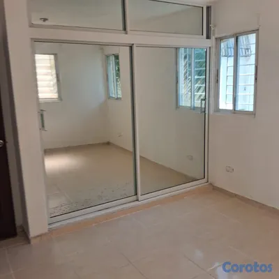 apartamentos - 🏠 ¡Apartamento en alquiler!
📍 Autopista San Isidro (frente a la zona) 16