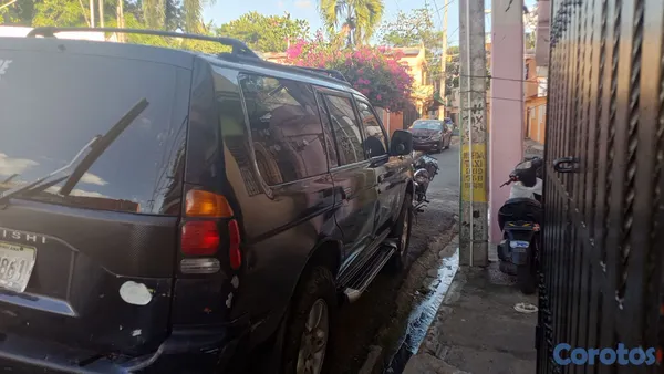 jeepetas y camionetas - Montero sport 2002 2