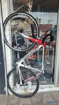 bicicletas y accesorios - SE VENDE BICICLETA CANNONDALE